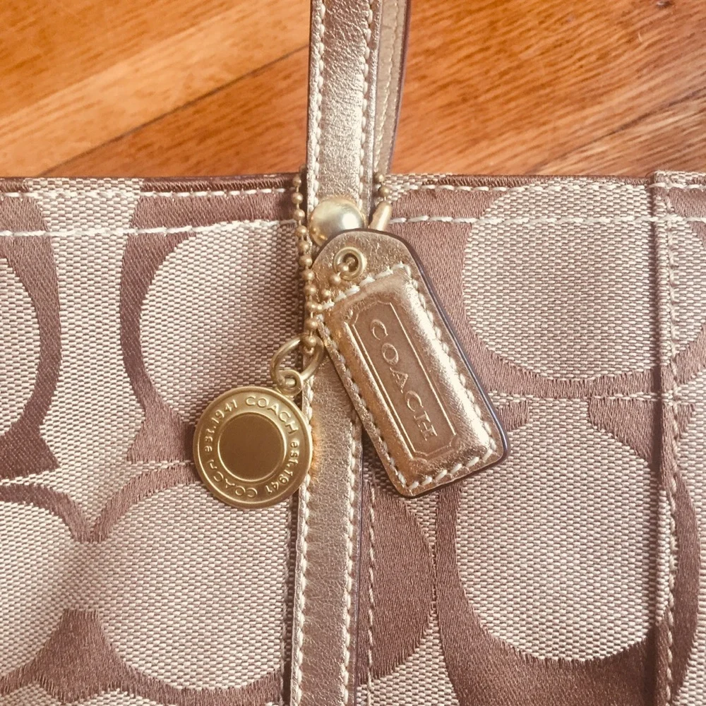 Coach Gold and Tan Tote Bag - Picture 2 of 8